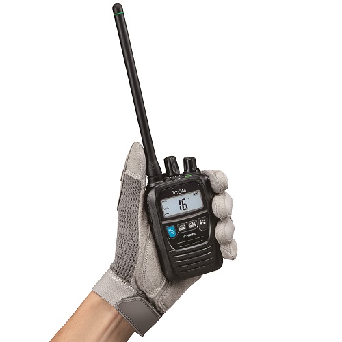 Bộ đàm hàng hải IC-M85